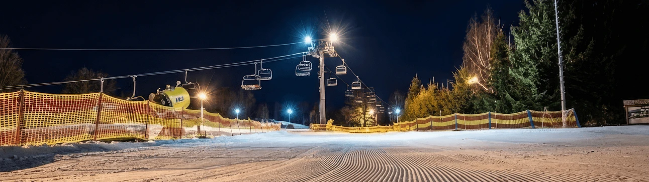 VEČERNÍ LYŽOVÁNÍ MONÍNEC 2026