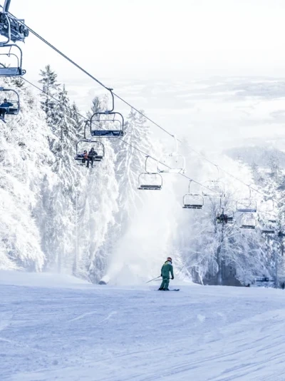 Registrace na večerní lyžovačku Monínec